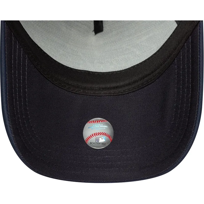 trucker-cap-marineblau-a-frame-script-von-new-york-yankees-mlb-von-new-era