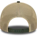 casquette-trucker-marron-et-verte-a-frame-animal-patch-buffle-new-era