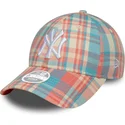 shapka-izvita-roza-reguliruem-9forty-check-na-new-york-yankees-mlb-ot-new-era