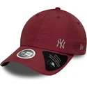 new-era-new-york-yankees-mlb-open-back-flawless-justerbar-bordeaux-kvindekasket-med-buet-skygge