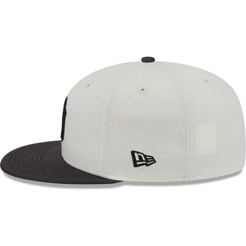 beige-und-schwarze-59fifty-clr-dvlp-fit-kappe-der-new-york-yankees-mlb-von-new-era