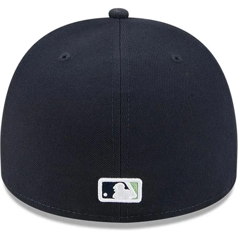 shapka-izvita-tmnosin-prilepnala-59fifty-a-frame-cartoon-na-new-york-yankees-mlb-ot-new-era