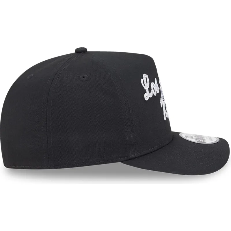 shapka-izvita-cherna-snapbek-9fifty-a-frame-chainstitch-na-los-angeles-kings-nhl-ot-new-era