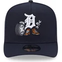 9fifty-a-frame-snapback-kappe-in-marineblau-mit-gebogenem-schirm-cartoon-design-der-detroit-tigers-mlb-von-new-era