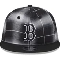shapka-ploska-cherna-snapbek-9fifty-retro-crown-plaid-na-boston-red-sox-mlb-ot-new-era