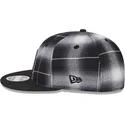 shapka-ploska-cherna-snapbek-9fifty-retro-crown-plaid-na-boston-red-sox-mlb-ot-new-era