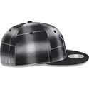 shapka-ploska-cherna-snapbek-9fifty-retro-crown-plaid-na-boston-red-sox-mlb-ot-new-era