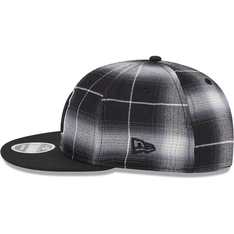 shapka-ploska-cherna-snapbek-9fifty-retro-crown-plaid-na-new-york-yankees-mlb-ot-new-era