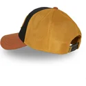 shapka-izvita-mnogocveten-snapbek-ot-von-dutch