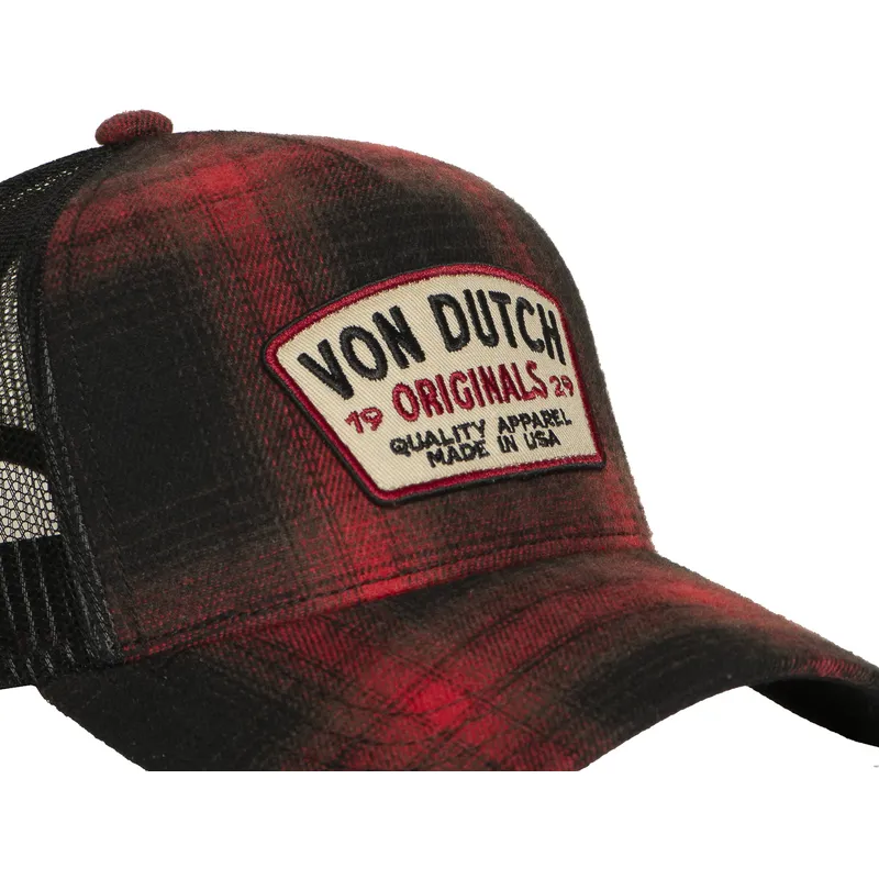 shapka-izvita-traker-chervena-snapbek-car05-ot-von-dutch