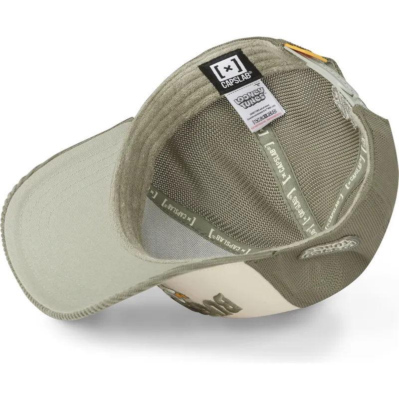 beige-og-gron-trucker-kasket-bugs-bunny-loo12-han-looney-tunes-fra-capslab