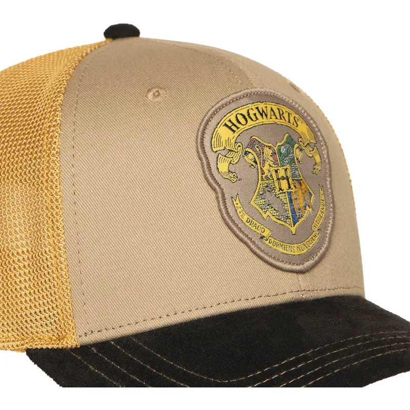 gorra-trucker-flerfarvet-hogwarts-hp3-hog-harry-potter-fra-capslab