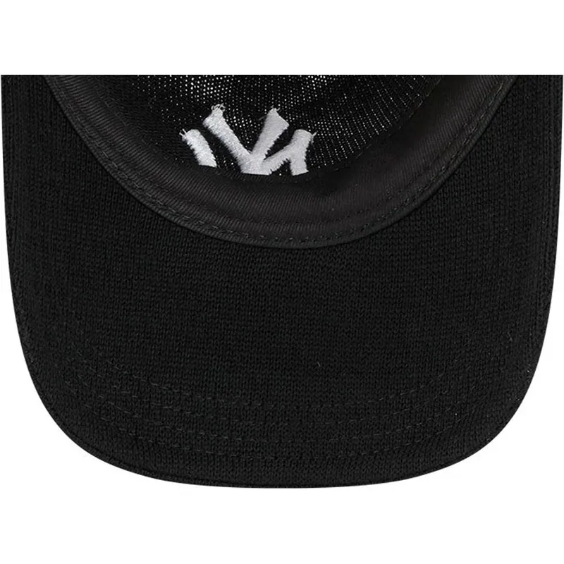 new-era-izvita-periferiya-9twenty-merinosova-vlna-new-york-yankees-mlb-cherna-reguliruema-shapka