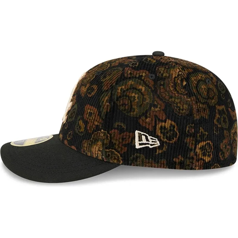 shapka-izvita-cherna-prilepnala-59fifty-low-profile-floral-cord-three-looms-printed-corduroy-na-chicago-white-sox-mlb-ot-new-era