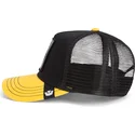 goorin-bros-scorpion-deadly-sport-the-farm-cherna-i-zhlta-shapka-traker