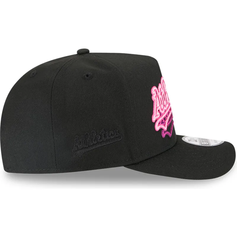 shapka-izvita-cherna-snapbek-9fifty-a-frame-neon-na-oakland-athletics-mlb-ot-new-era