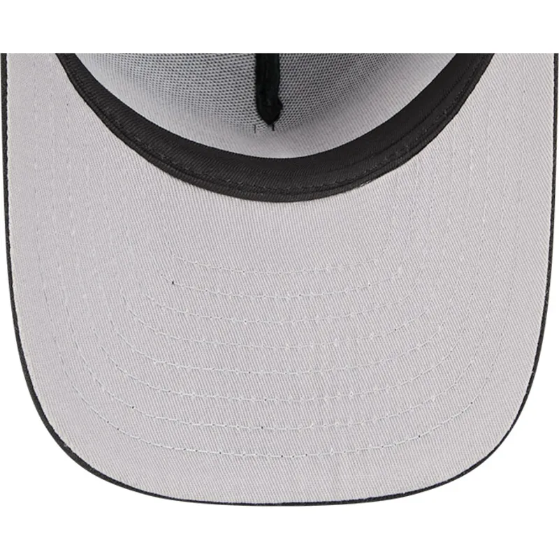 shapka-izvita-cherna-snapbek-9fifty-a-frame-neon-na-oakland-athletics-mlb-ot-new-era