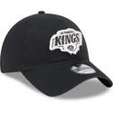 casquette-courbee-noire-ajustable-9twenty-stamp-los-angeles-kings-nhl-new-era