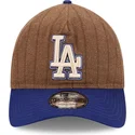 brun-og-bla-justerbar-kurvet-kasket-9twenty-a-frame-wool-pinstripe-fra-los-angeles-dodgers-mlb-fra-new-era