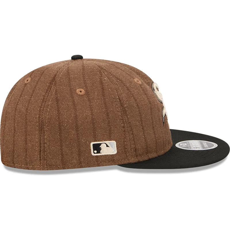 brun-og-sort-justerbar-flad-kasket-9fifty-retro-crown-wool-pinstripe-fra-chicago-white-sox-mlb-fra-new-era