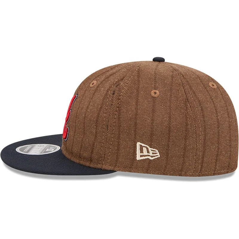 brun-og-marinebla-justerbar-flad-kasket-9fifty-retro-crown-wool-pinstripe-fra-atlanta-braves-mlb-fra-new-era