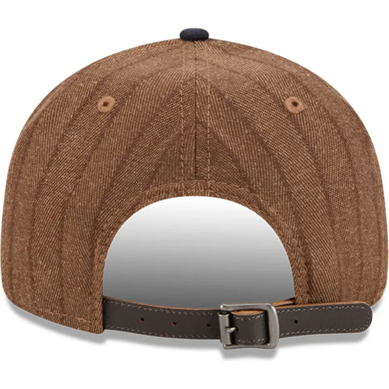 shapka-ploska-kafyav-reguliruem-9fifty-retro-crown-wool-pinstripe-na-atlanta-braves-mlb-ot-new-era