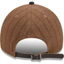 shapka-izvita-kafyav-reguliruem-9twenty-a-frame-wool-pinstripe-na-boston-red-sox-mlb-ot-new-era