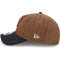 justerbar-9twenty-a-frame-wool-pinstripe-brun-og-marinebla-buet-kasket-fra-detroit-tigers-mlb-fra-new-era