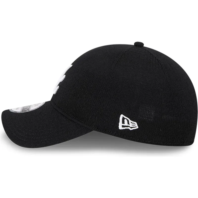 shapka-izvita-cherna-reguliruem-9twenty-merino-wool-na-atlanta-braves-mlb-ot-new-era shapka-izvita-cherna-reguliruem-9twenty-merino-wool-na-atlanta-braves-mlb-ot-new-era