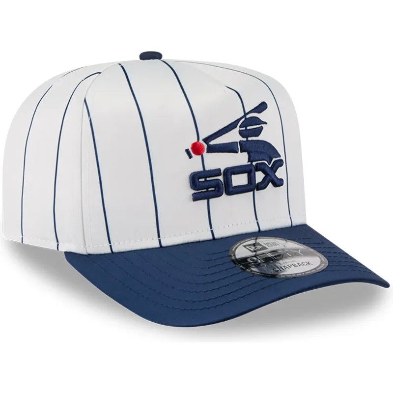 shapka-izvita-byala-snapbek-9fifty-a-frame-satin-pinstripe-na-chicago-white-sox-mlb-ot-new-era