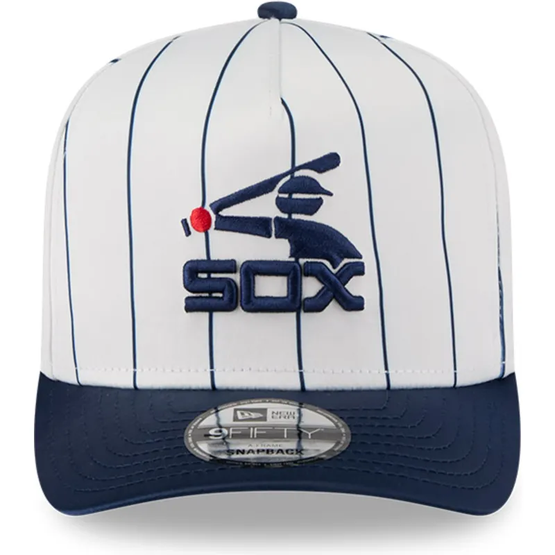 hvid-og-marinebla-buet-kasket-snapback-9fifty-a-frame-satin-pinstripe-fra-chicago-white-sox-mlb-fra-new-era