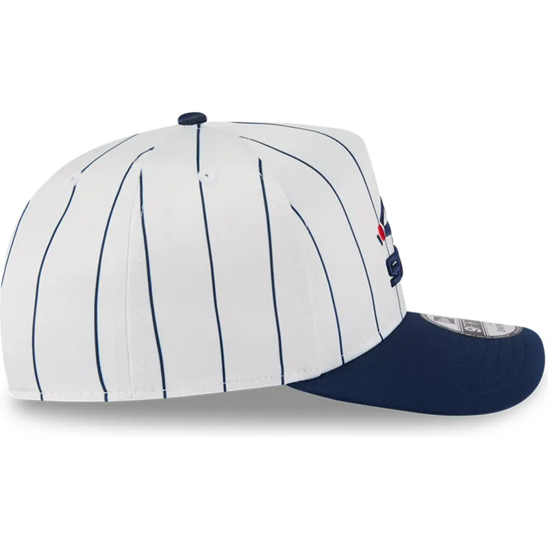 shapka-izvita-byala-snapbek-9fifty-a-frame-satin-pinstripe-na-chicago-white-sox-mlb-ot-new-era