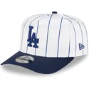 shapka-izvita-byala-snapbek-9fifty-a-frame-satin-pinstripe-na-los-angeles-dodgers-mlb-ot-new-era