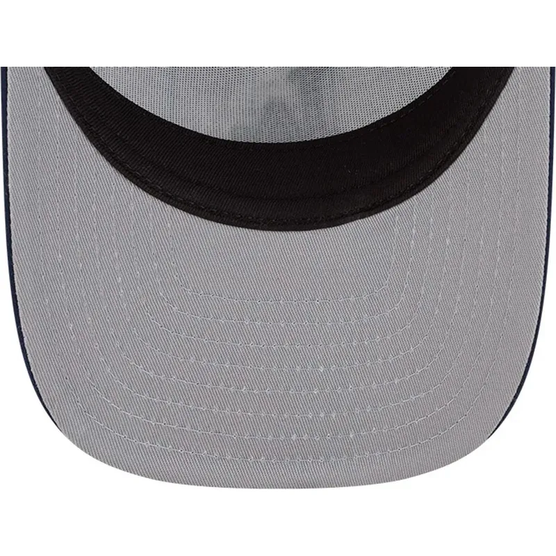 shapka-izvita-byala-snapbek-9fifty-a-frame-satin-pinstripe-na-los-angeles-dodgers-mlb-ot-new-era