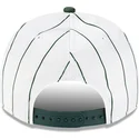 shapka-izvita-byala-snapbek-9fifty-a-frame-satin-pinstripe-na-oakland-athletics-mlb-ot-new-era