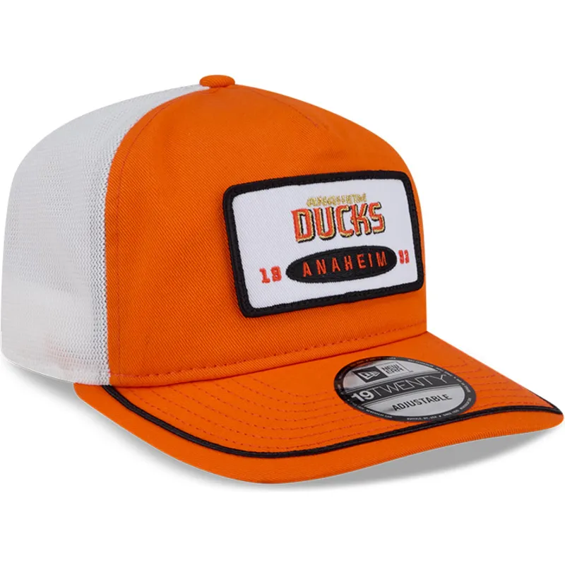gorra-curva-orange-og-hvid-snapback-19twenty-broderet-patch-af-anaheim-ducks-nhl-fra-new-era