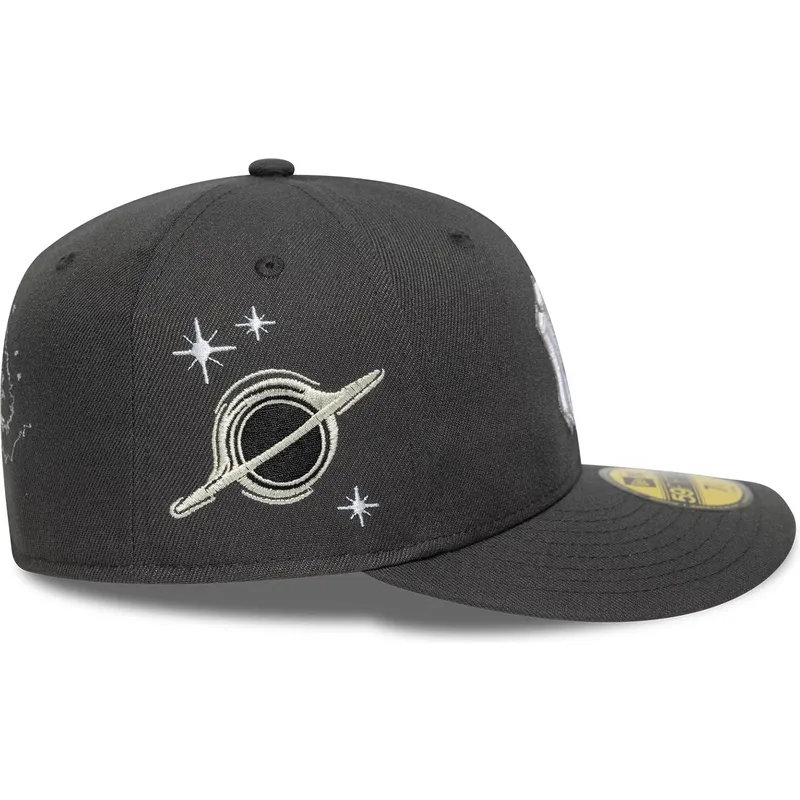 shapka-izvita-siv-prilepnala-59fifty-planet-icon-na-new-york-yankees-mlb-ot-new-era