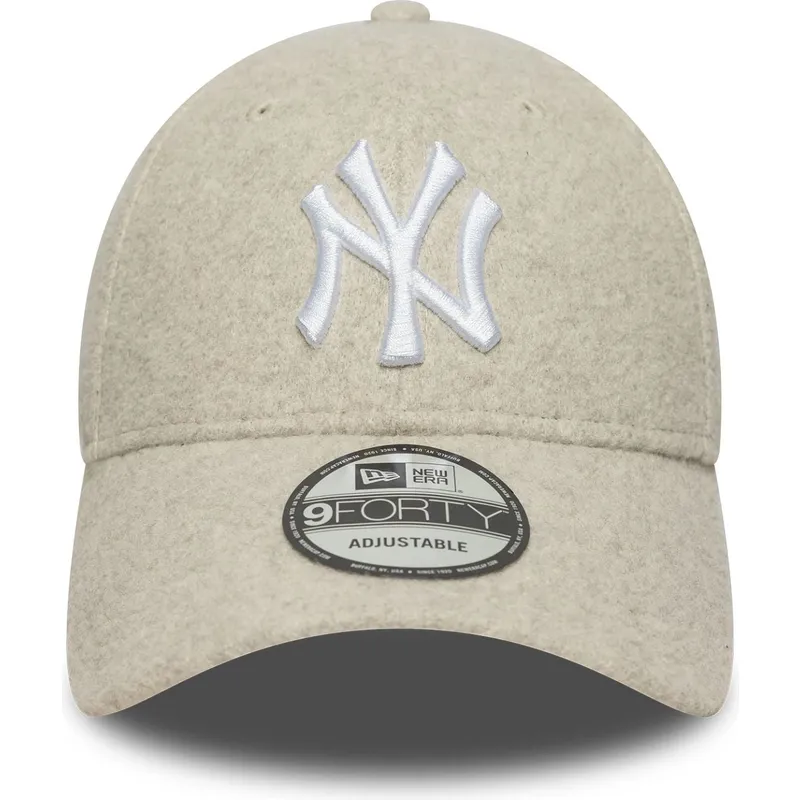 shapka-izvita-bezhov-snapbek-9forty-melton-wool-na-new-york-yankees-mlb-ot-new-era