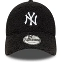 new-era-curved-brim-9forty-winter-borg-new-york-yankees-mlb-black-adjustable-cap