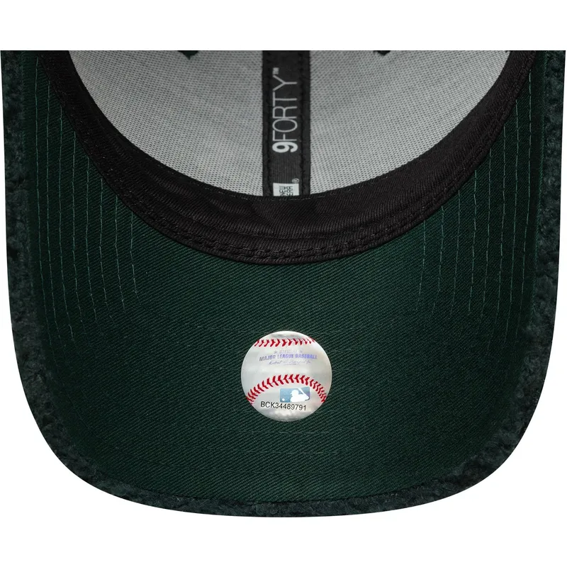new-era-izvita-periferiya-9forty-winter-borg-oakland-athletics-mlb-zelena-reguliruema-shapka