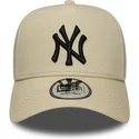 buet-beige-snapback-kasket-9forty-e-frame-side-patch-fra-new-york-yankees-mlb-fra-new-era