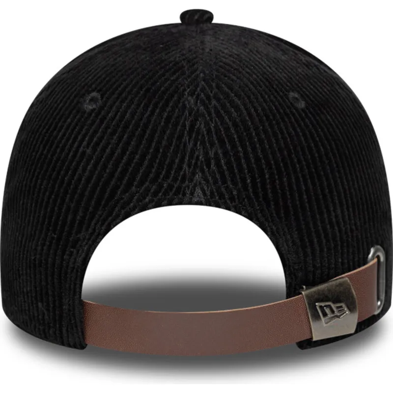 shapka-izvita-cherna-reguliruem-9forty-e-frame-cord-na-new-york-yankees-mlb-ot-new-era