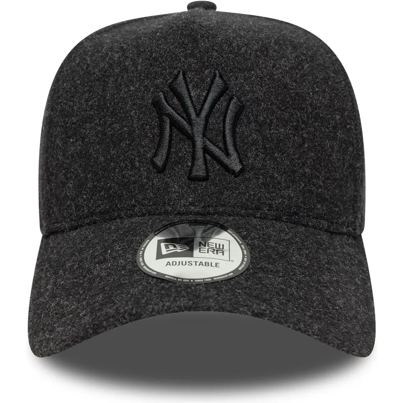 schwarze-gebogene-snapback-kappe-mit-schwarzem-logo-9forty-e-frame-melton-der-new-york-yankees-mlb-von-new-era