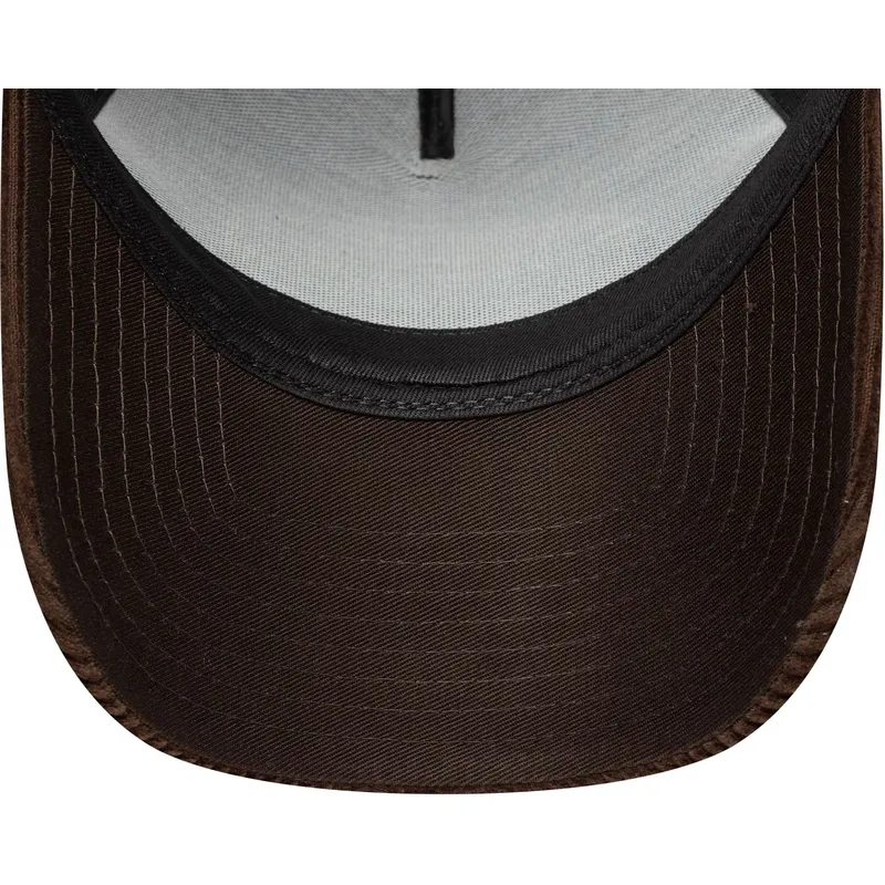 brun-buet-snapback-9forty-e-frame-patch-cord-kasket-fra-new-era