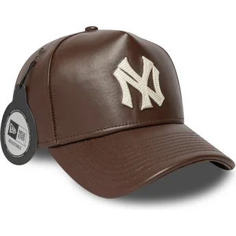 New Era New York Yankees MLB 9FORTY E Frame Img Leather verstellbare braune Kappe mit gebogenem Schirm