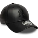 shapka-izvita-cherna-snapbek-9forty-m-crown-pu-na-new-york-yankees-mlb-ot-new-era