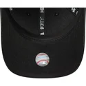 shapka-izvita-cherna-snapbek-9forty-m-crown-pu-na-new-york-yankees-mlb-ot-new-era