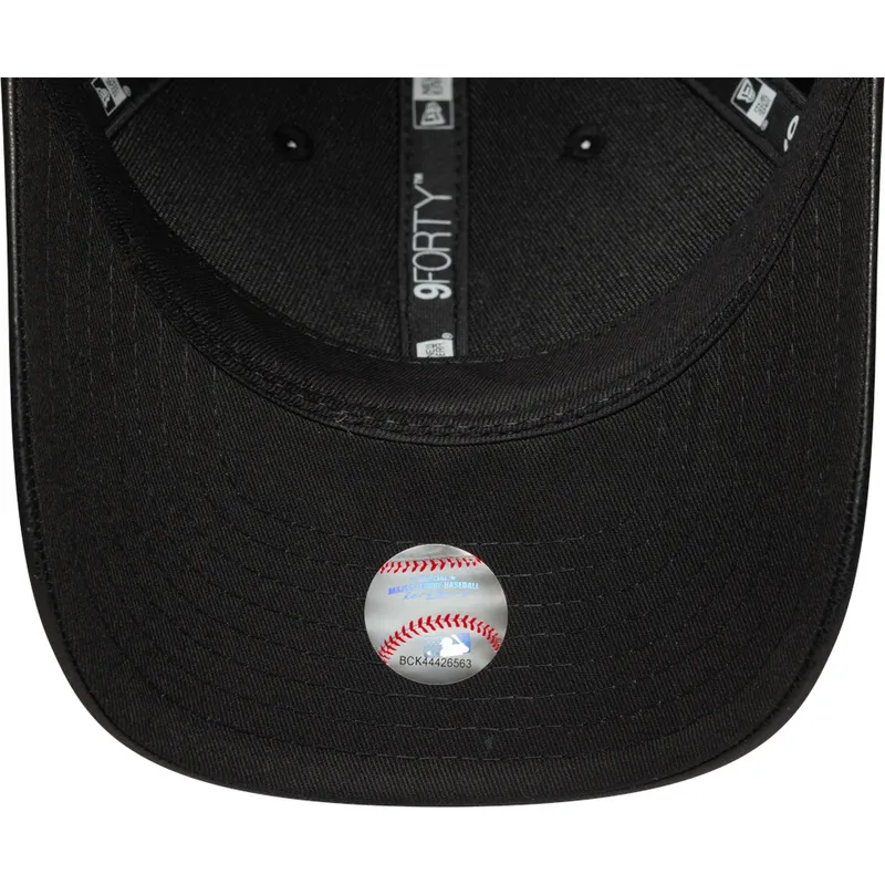 new-era-new-york-yankees-mlb-9forty-m-crown-pu-sort-buet-snapback-kasket-med-sort-logo