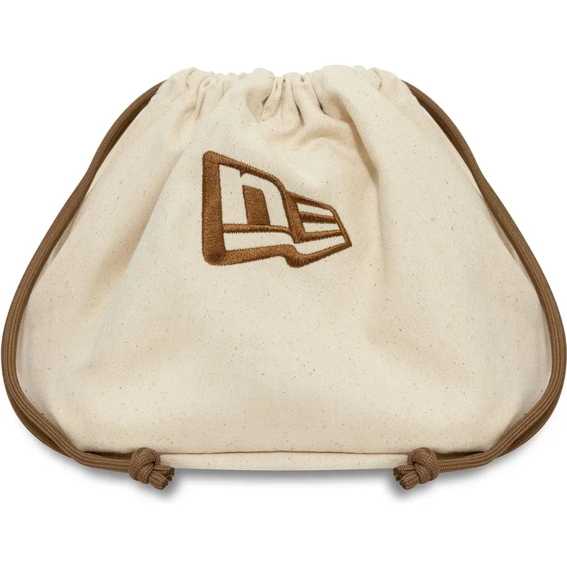 sort-justerbar-kurvet-kasket-9forty-m-crown-img-leather-fra-new-york-yankees-mlb-fra-new-era