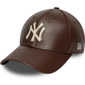 Casquette courbée marron ajustable 9FORTY M-Crown Img Leather New York Yankees MLB New Era